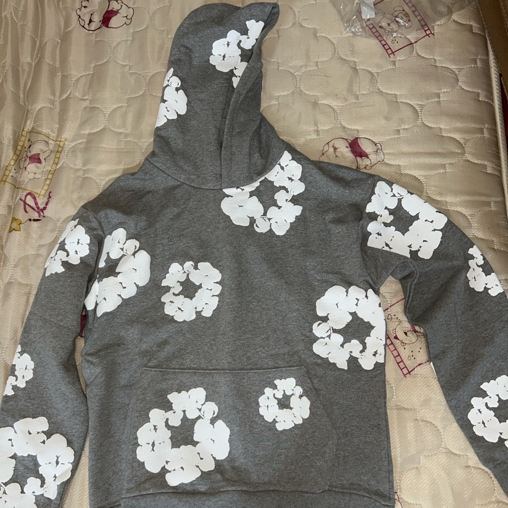 Gray and White Floral Sweatshirt Hoodie